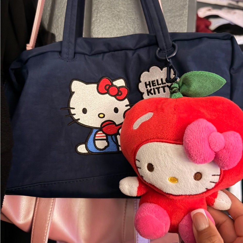 BAGGU Navy and Pink Hello Kitty Tote